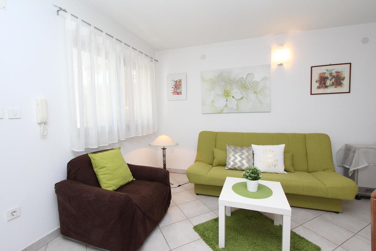 Apartment Irena Пула Екстер'єр фото